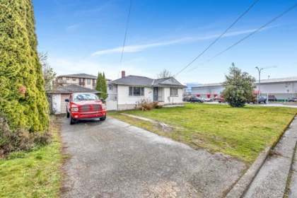 9370 Stanley Street, Chilliwack, BC, Chilliwack — Single Family Residence for sale