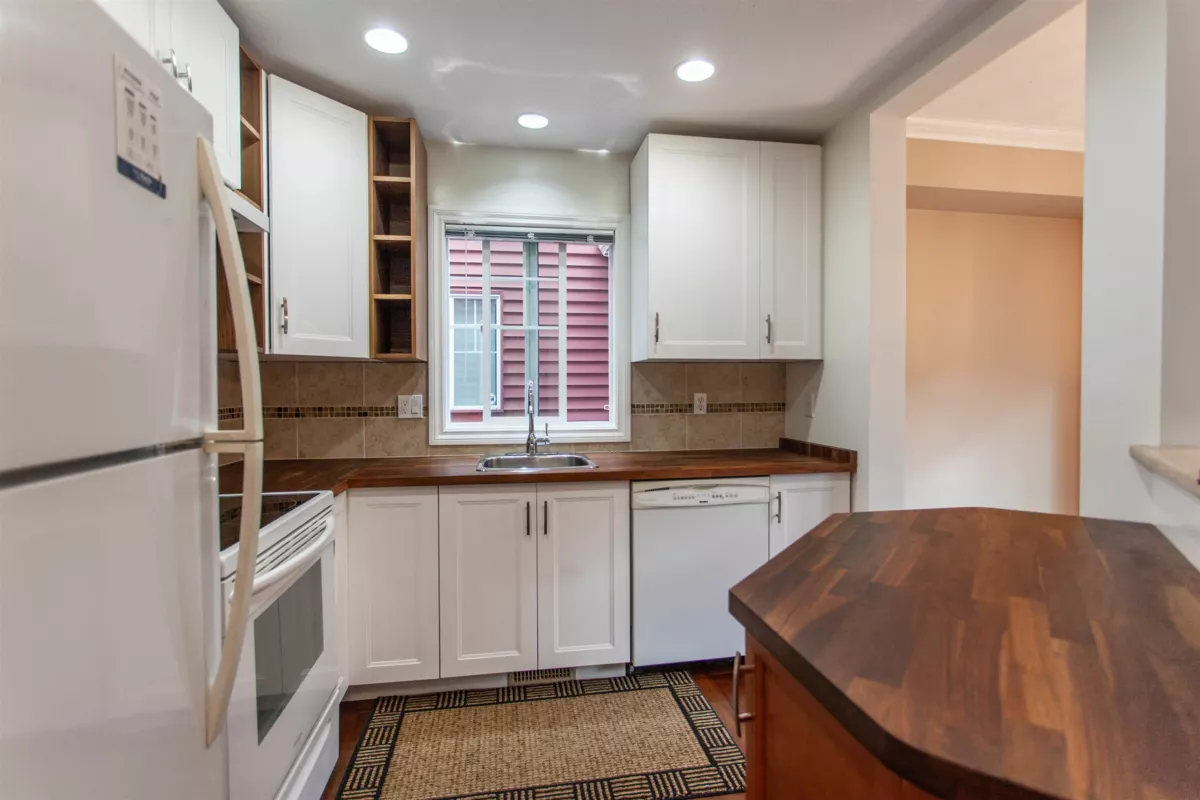 Dining Area Photo of 8 7519 Morrow Road, Agassiz, BC
