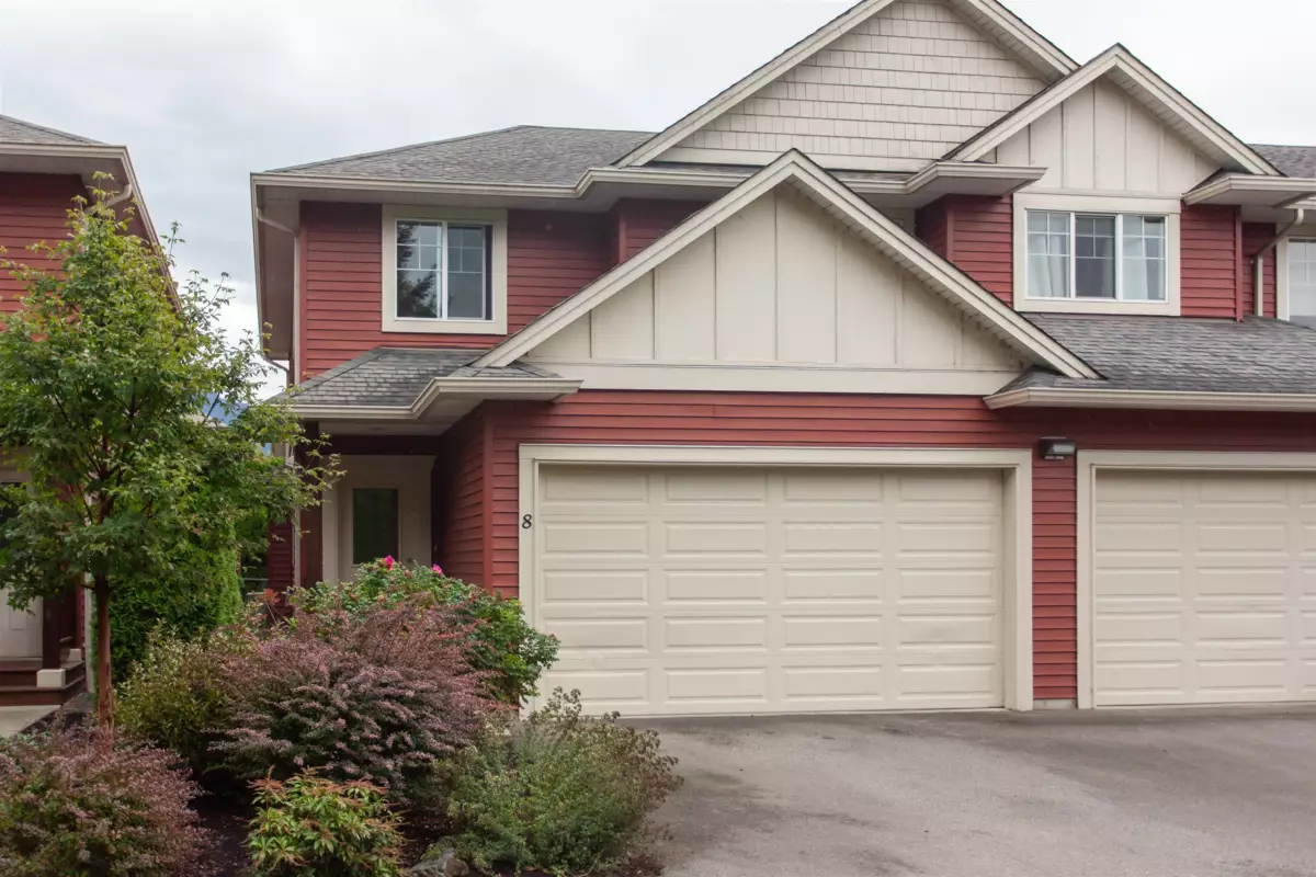 Exterior Front Photo of 8 7519 Morrow Road, Agassiz, BC