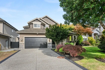 18667 63a Avenue, Surrey, BC, Surrey — Single Family Residence for sale