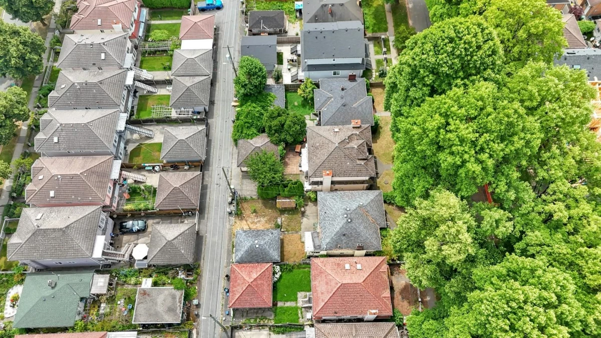 Breakfast Nook Photo of 5338 Chambers Street, Vancouver, BC