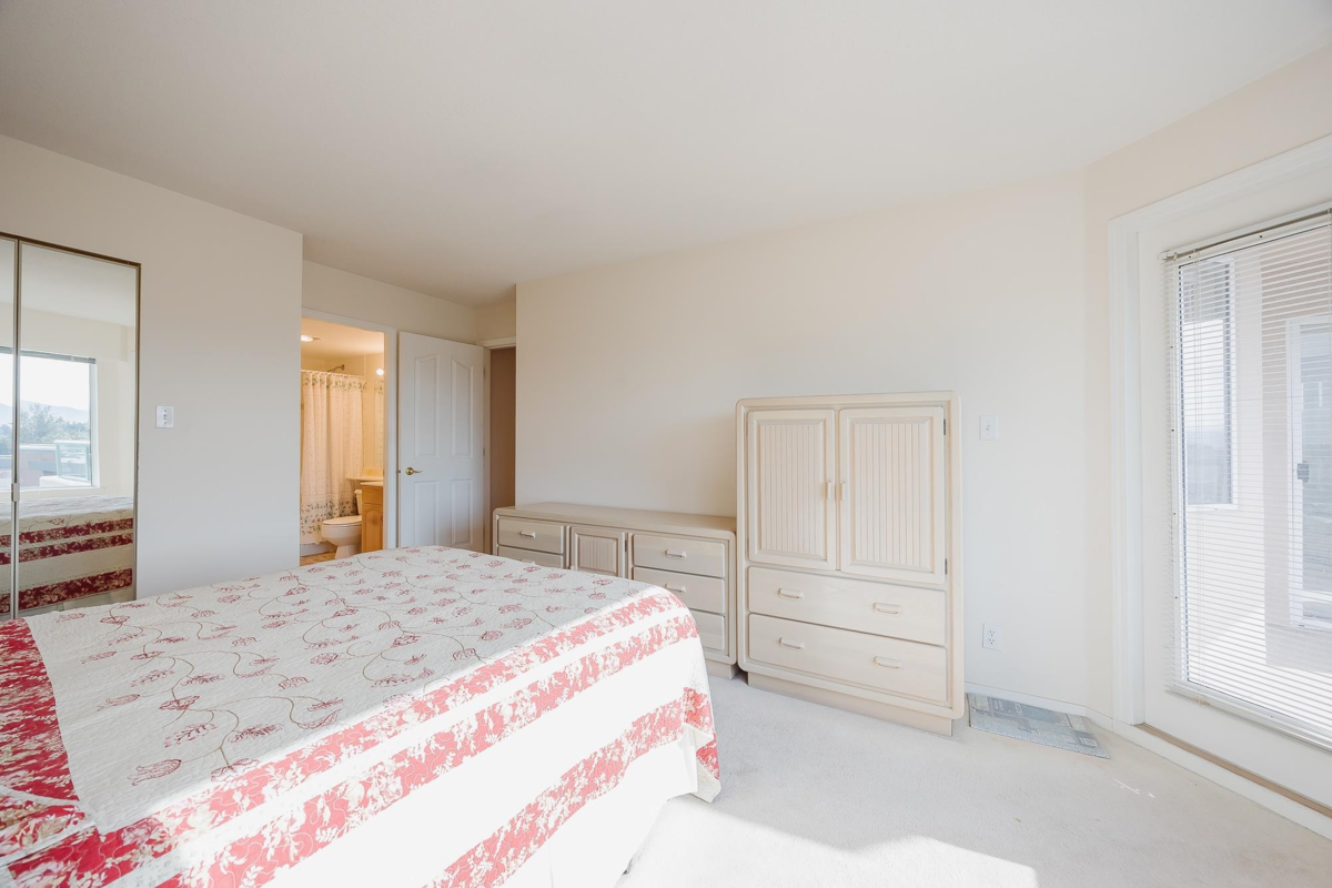 Mudroom Photo of 705 3170 Gladwin Road, Abbotsford, BC