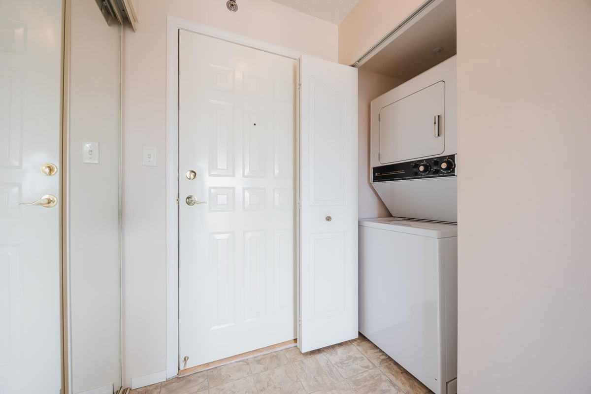 Street View Photo of 705 3170 Gladwin Road, Abbotsford, BC