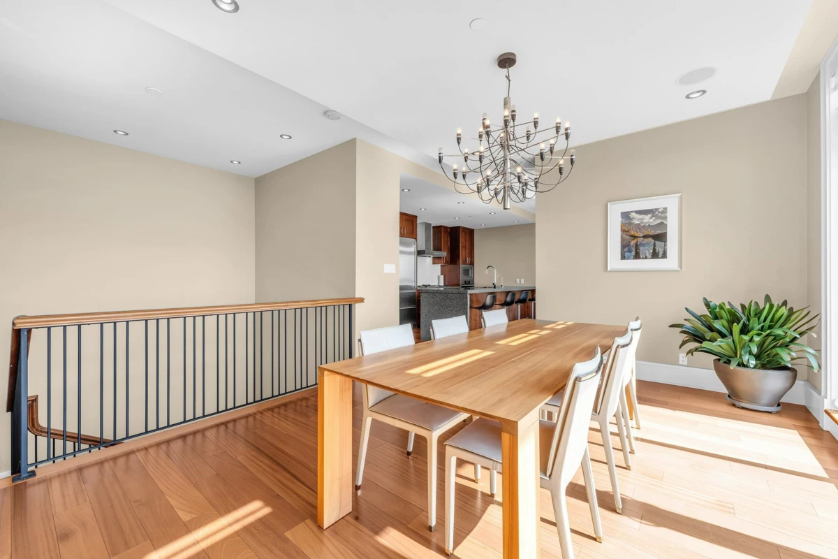 Bedroom 3 Photo of 102 2575 Garden Court, West Vancouver, BC