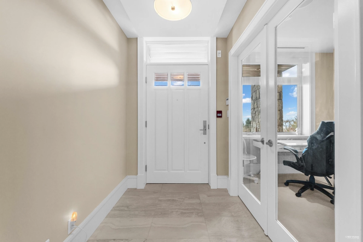 Neighborhood Park Photo Near 102 2575 Garden Court, West Vancouver, BC