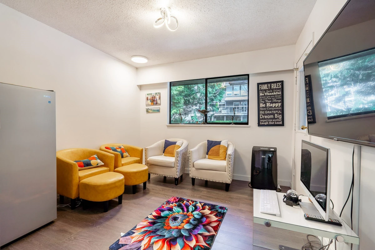 Guest Bathroom Photo of 2940 Dresden Way, North Vancouver, BC