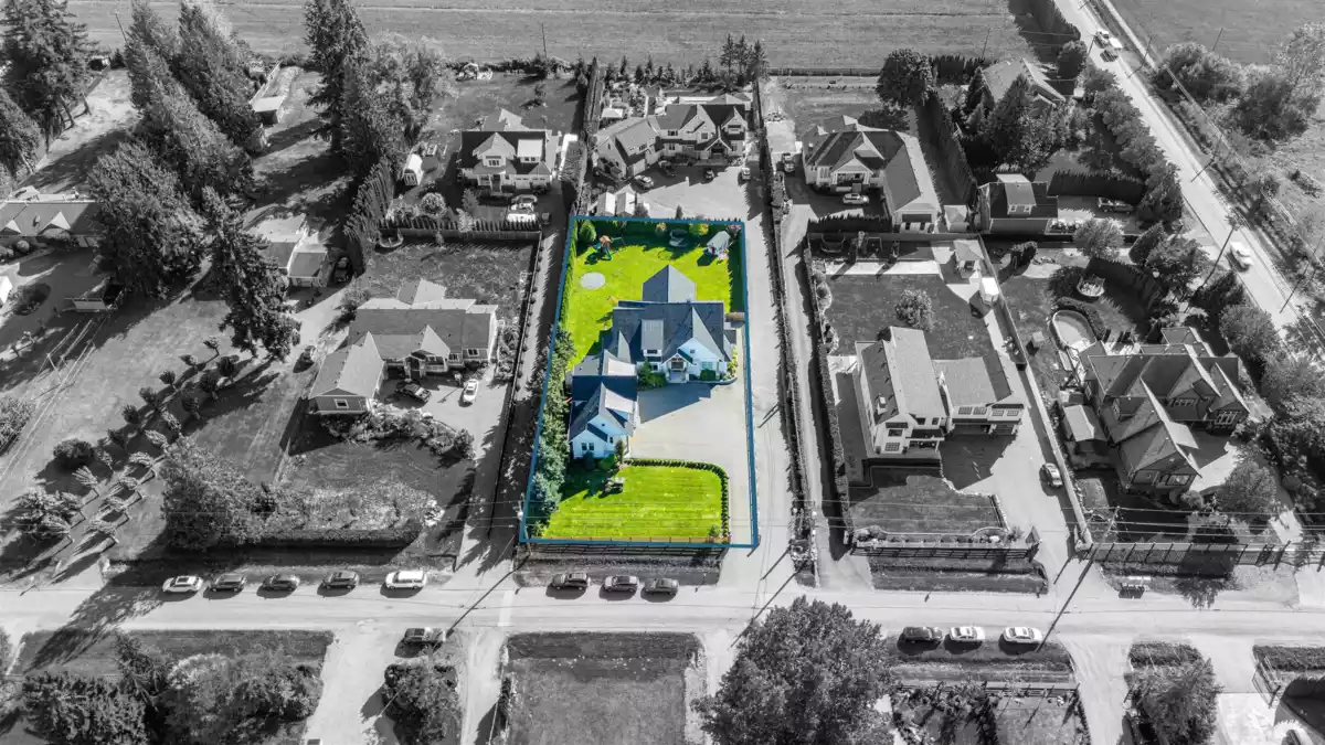 Fitness Center Photo Near 1 23256 34a Avenue, Langley, BC