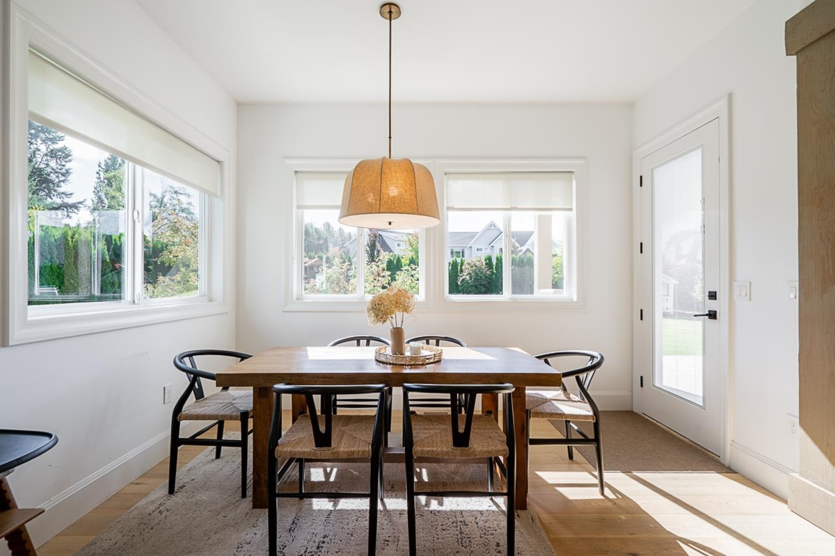 Walk-In Closet Photo of 1 23256 34a Avenue, Langley, BC