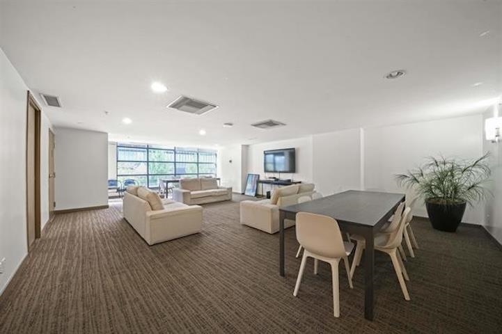 Mudroom Photo of 1106 980 Cooperage Way, Vancouver, BC