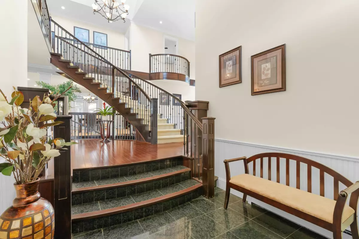Living Room Photo of 14225 69a Avenue, Surrey, BC
