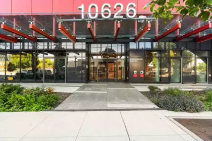 1811 10626 City Parkway, Surrey, BC, Surrey — Apartment/Condo for sale