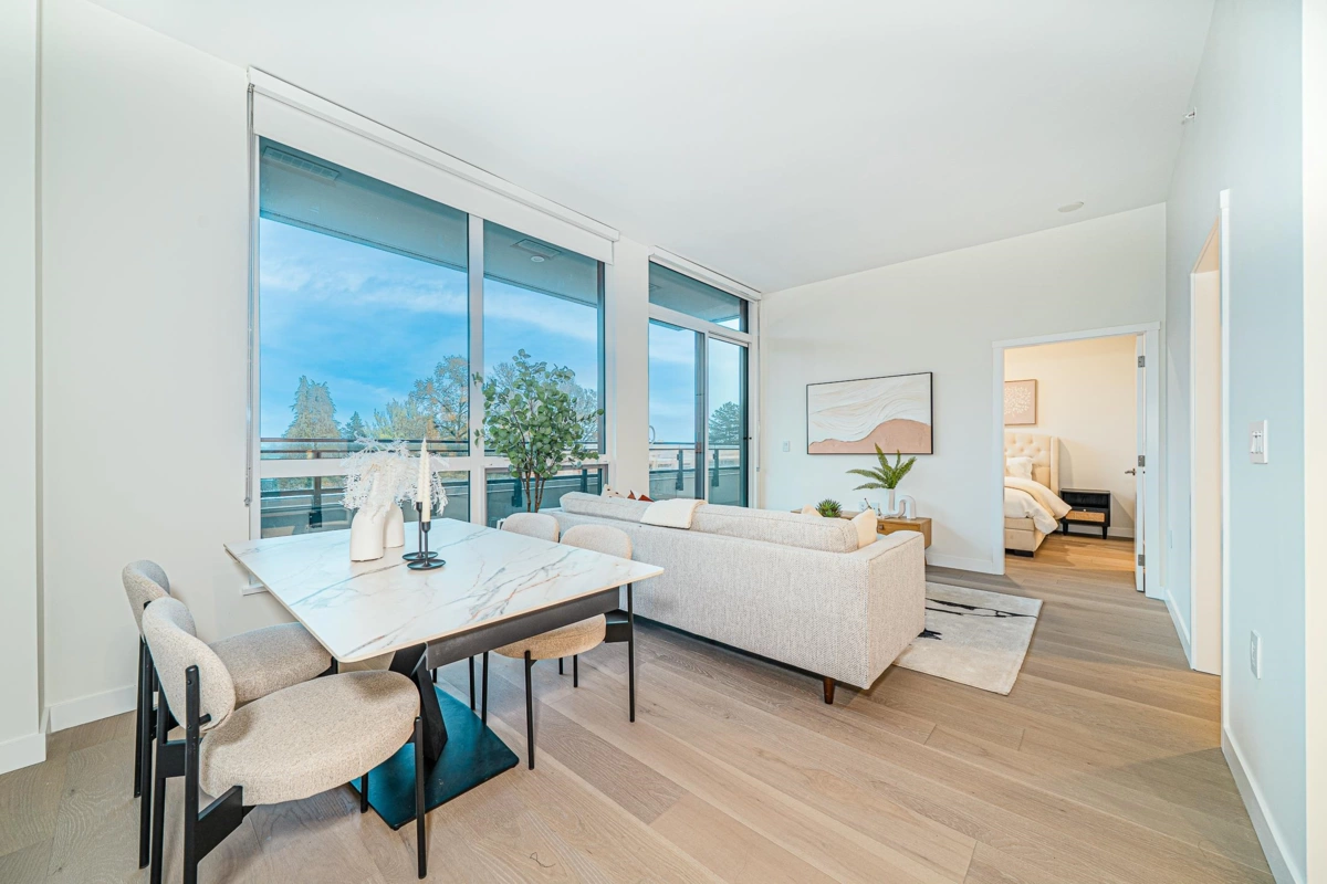 Dining Area Photo of 501 5212 Cambie Street, Vancouver, BC
