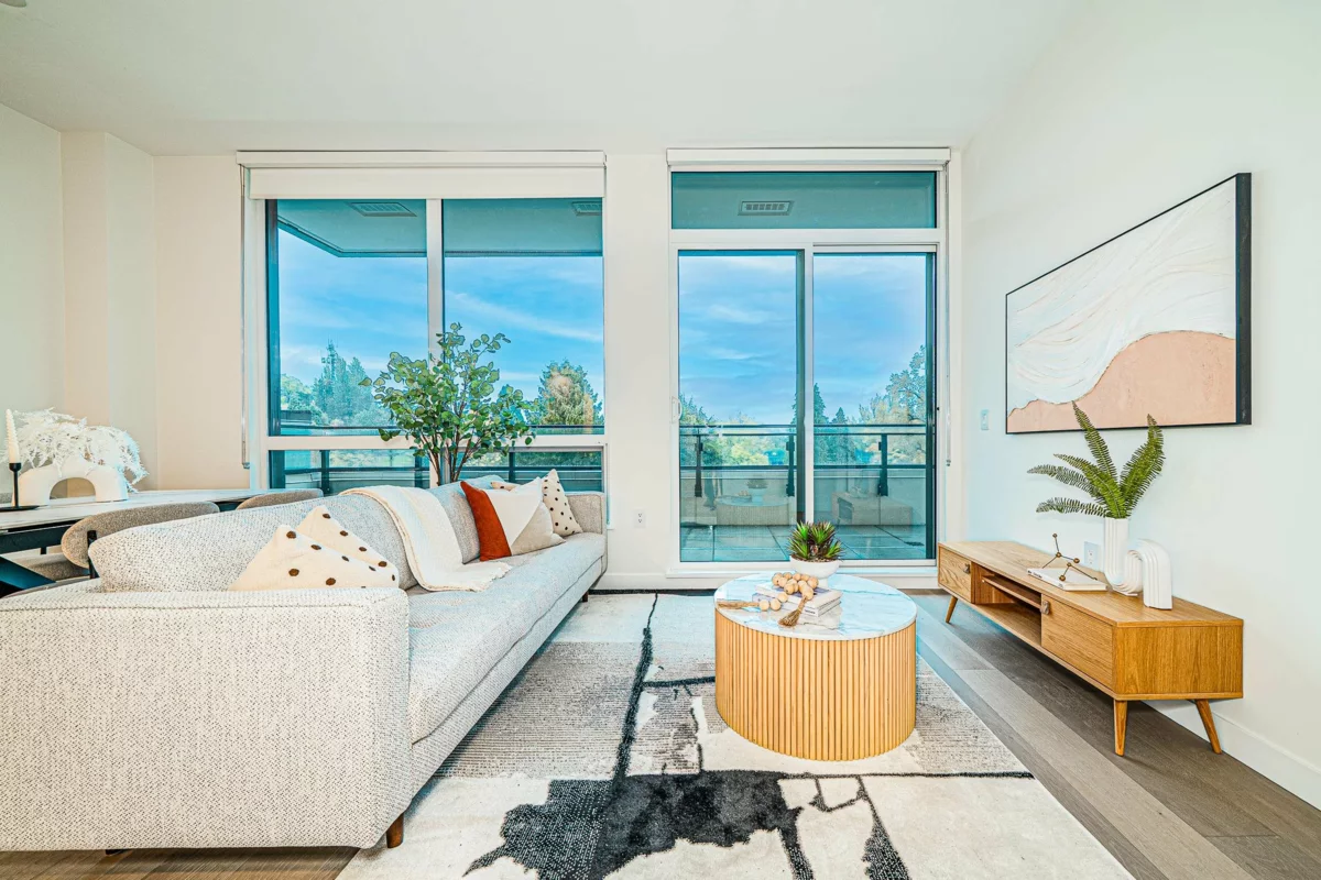 Living Room Photo of 501 5212 Cambie Street, Vancouver, BC