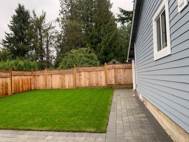 Kitchen Island Photo of 4174 Bradner Road, Abbotsford, BC