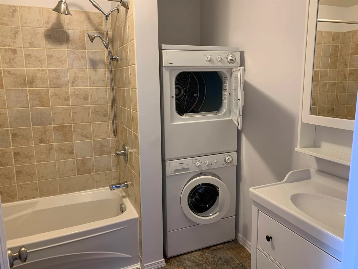 Kitchen Photo of 4174 Bradner Road, Abbotsford, BC