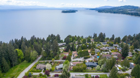 5112 Pam Road, Sechelt, BC, Sechelt District —  bed land for sale