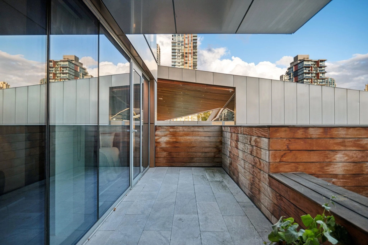 Guest Bathroom Photo of 808 1480 Howe Street, Vancouver, BC