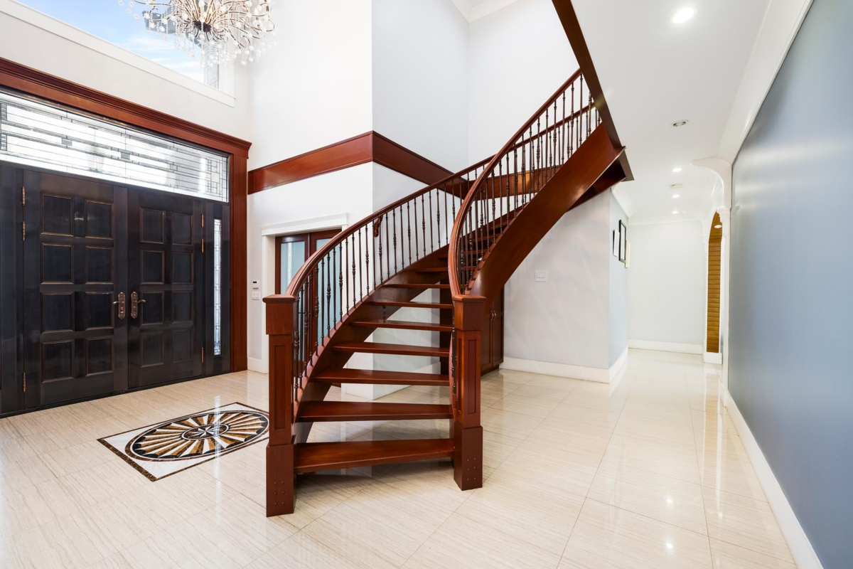 Kitchen Island Photo of 2091 Mclennan Avenue, Richmond, BC