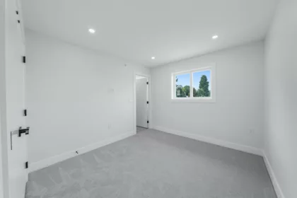 Entry Foyer Photo of 19098 Doerksen Drive, Pitt Meadows, BC