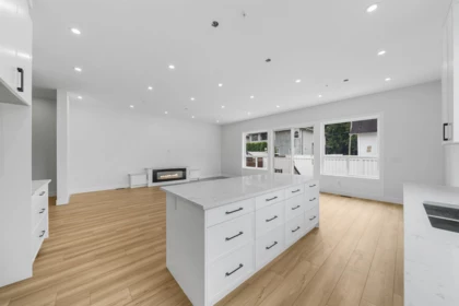 Kitchen Island Photo of 19098 Doerksen Drive, Pitt Meadows, BC