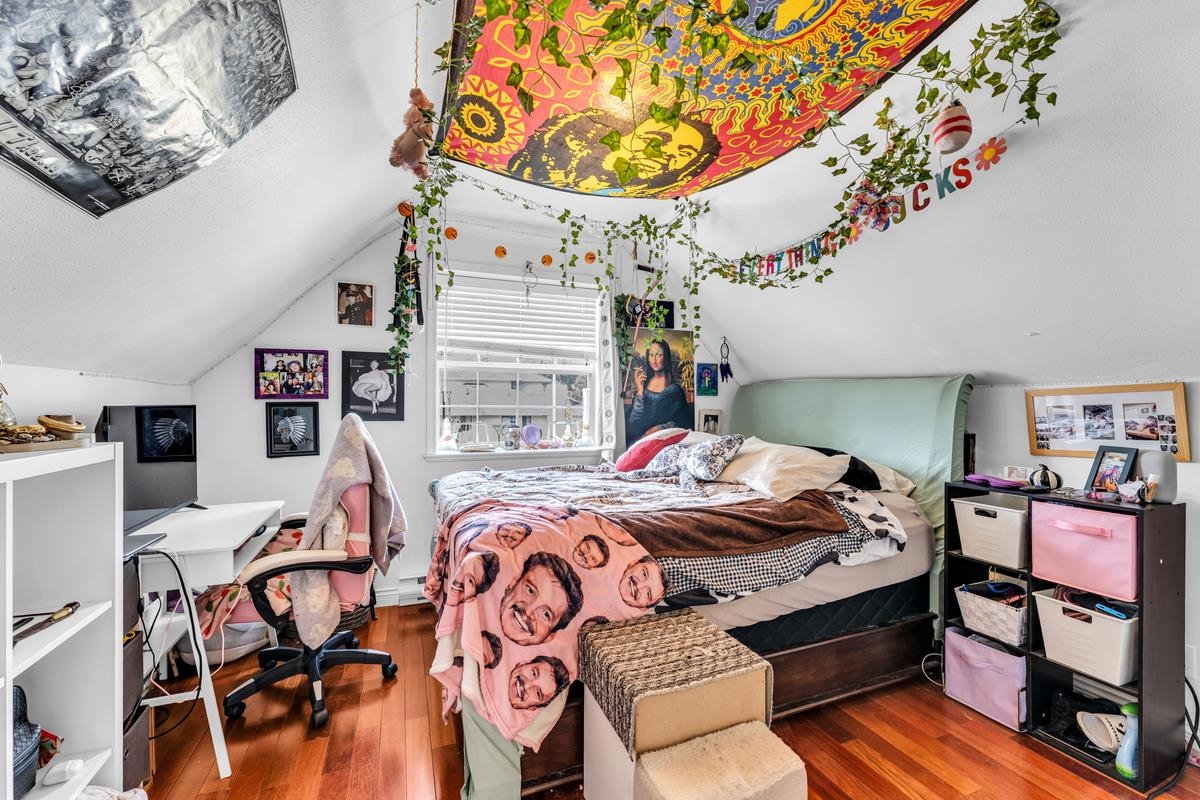 Bedroom 4 Photo of 16160 14b Avenue, Surrey, BC