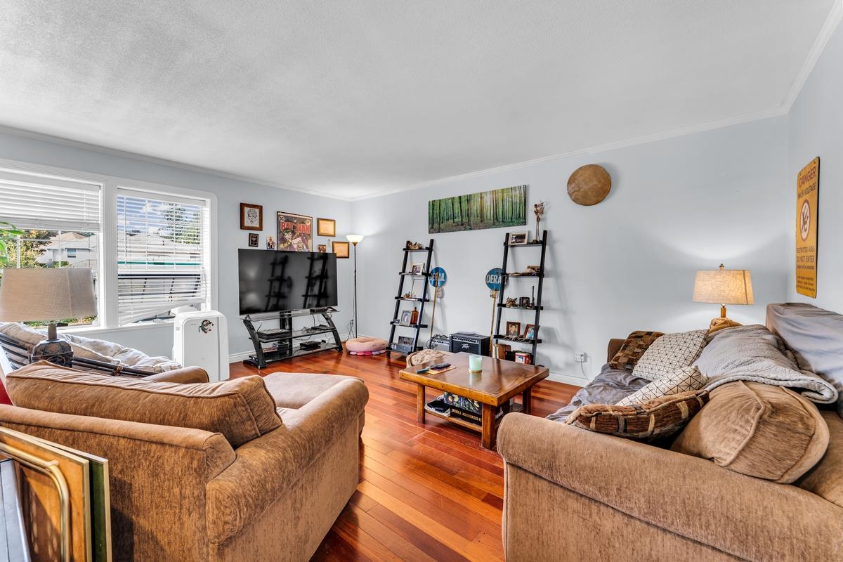 Pantry Photo of 16160 14b Avenue, Surrey, BC