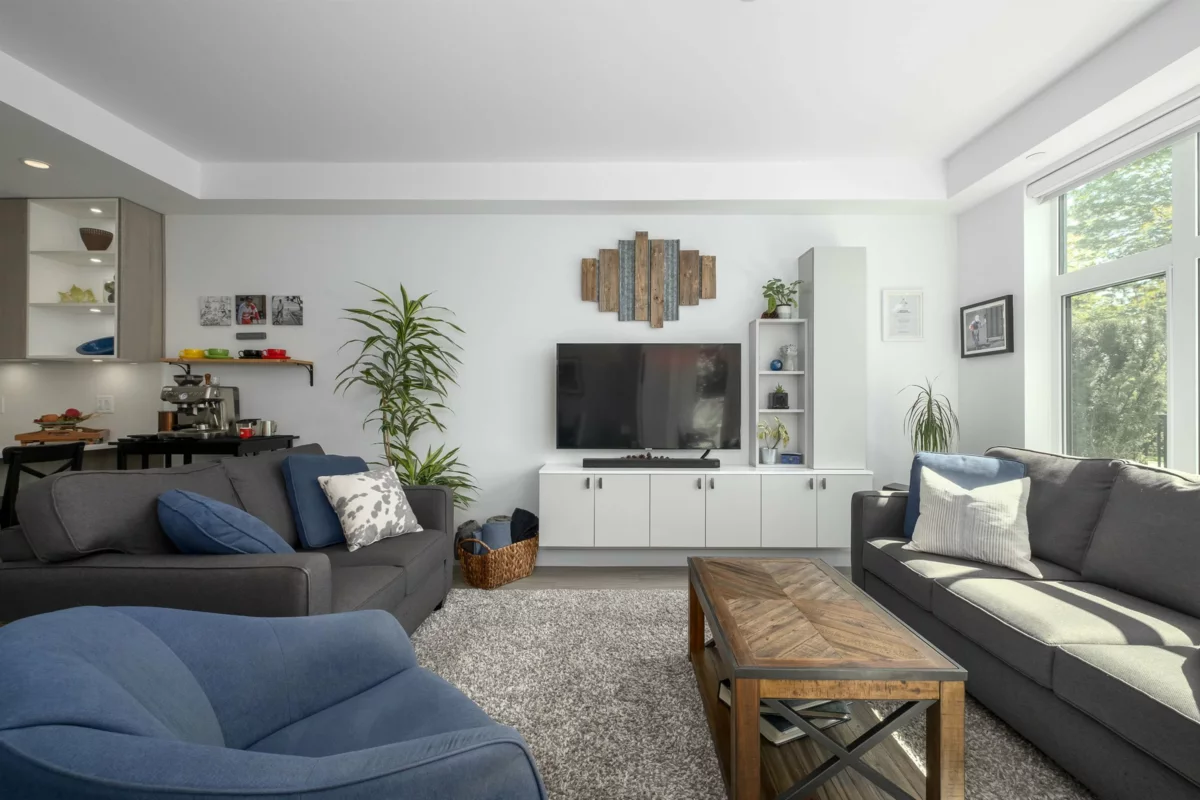 Family Room Photo of 111 747 E 3rd Street, North Vancouver, BC