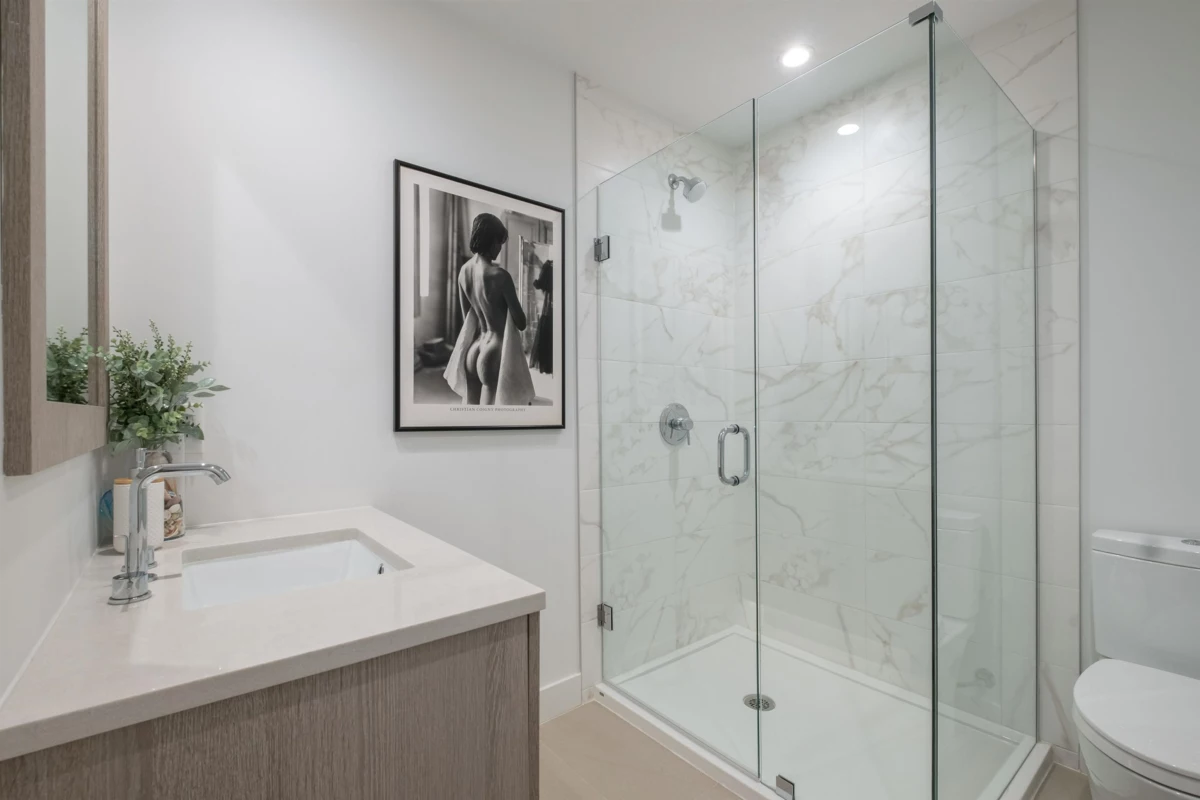 Guest Bathroom Photo of 111 747 E 3rd Street, North Vancouver, BC