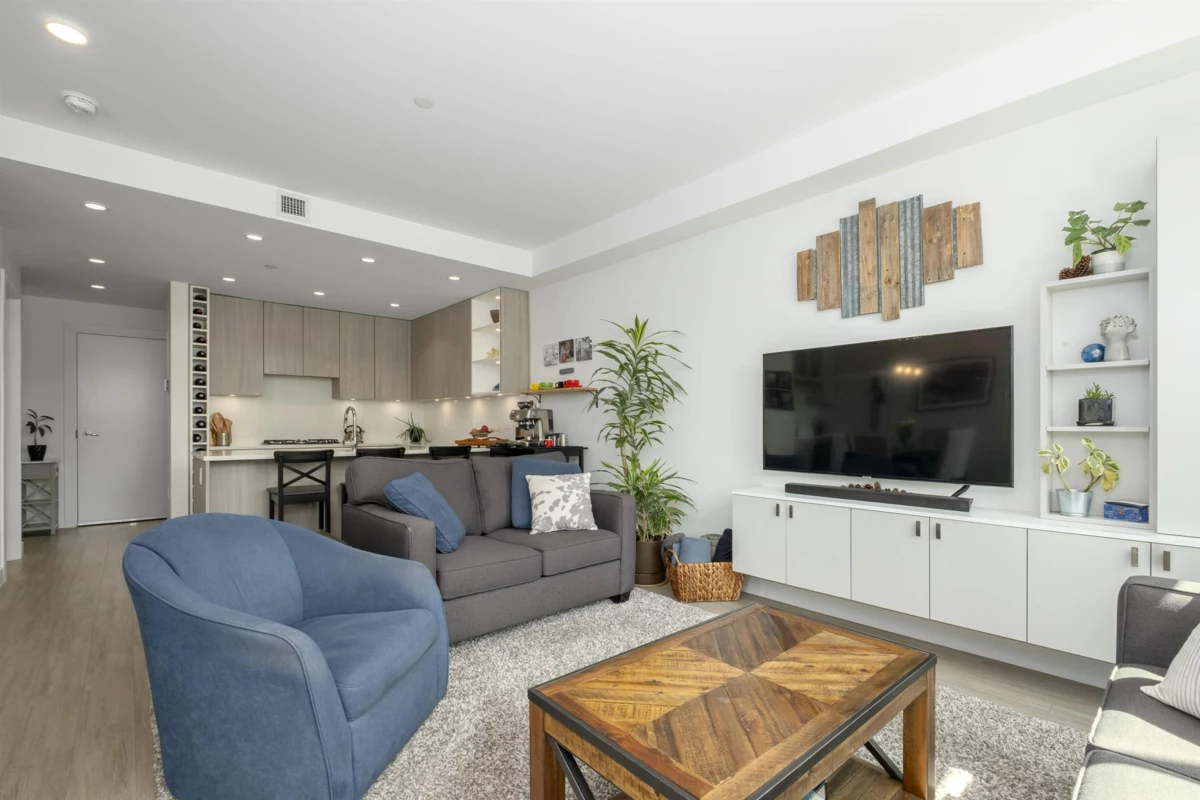 Primary Bedroom Photo of 111 747 E 3rd Street, North Vancouver, BC