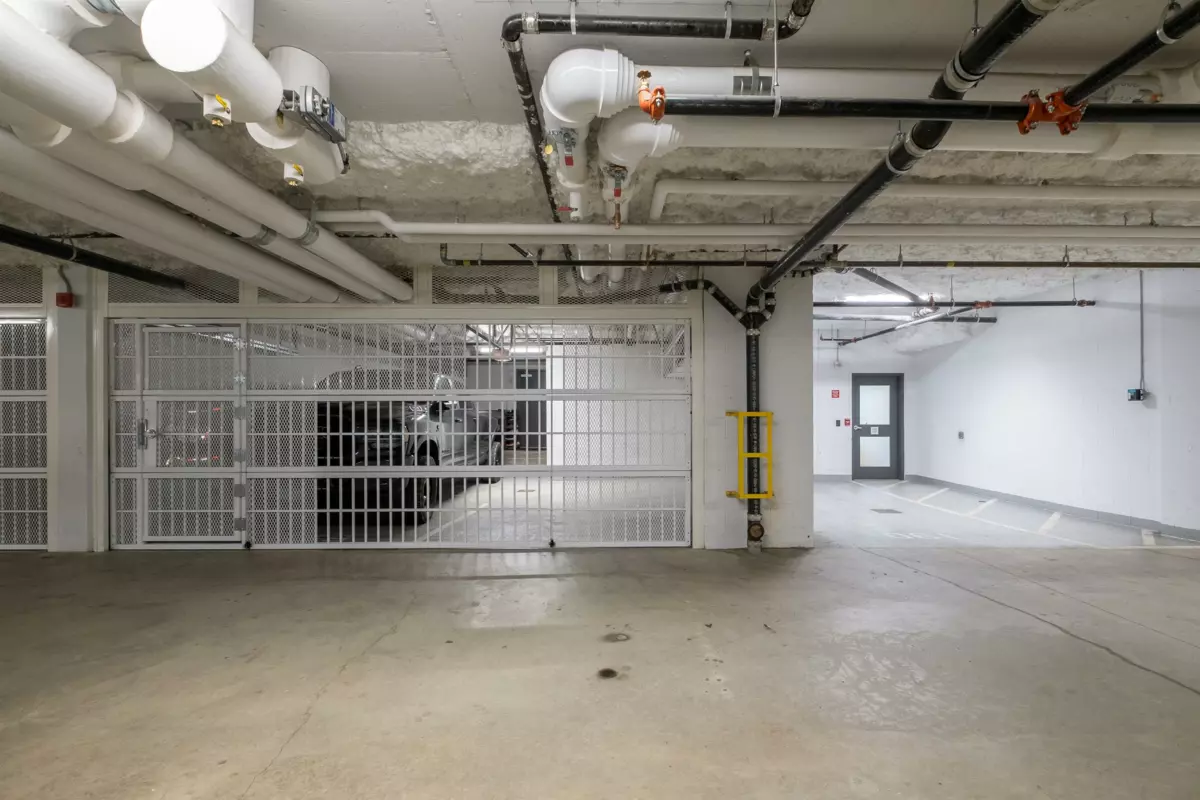 Swimming Pool Photo of 111 747 E 3rd Street, North Vancouver, BC