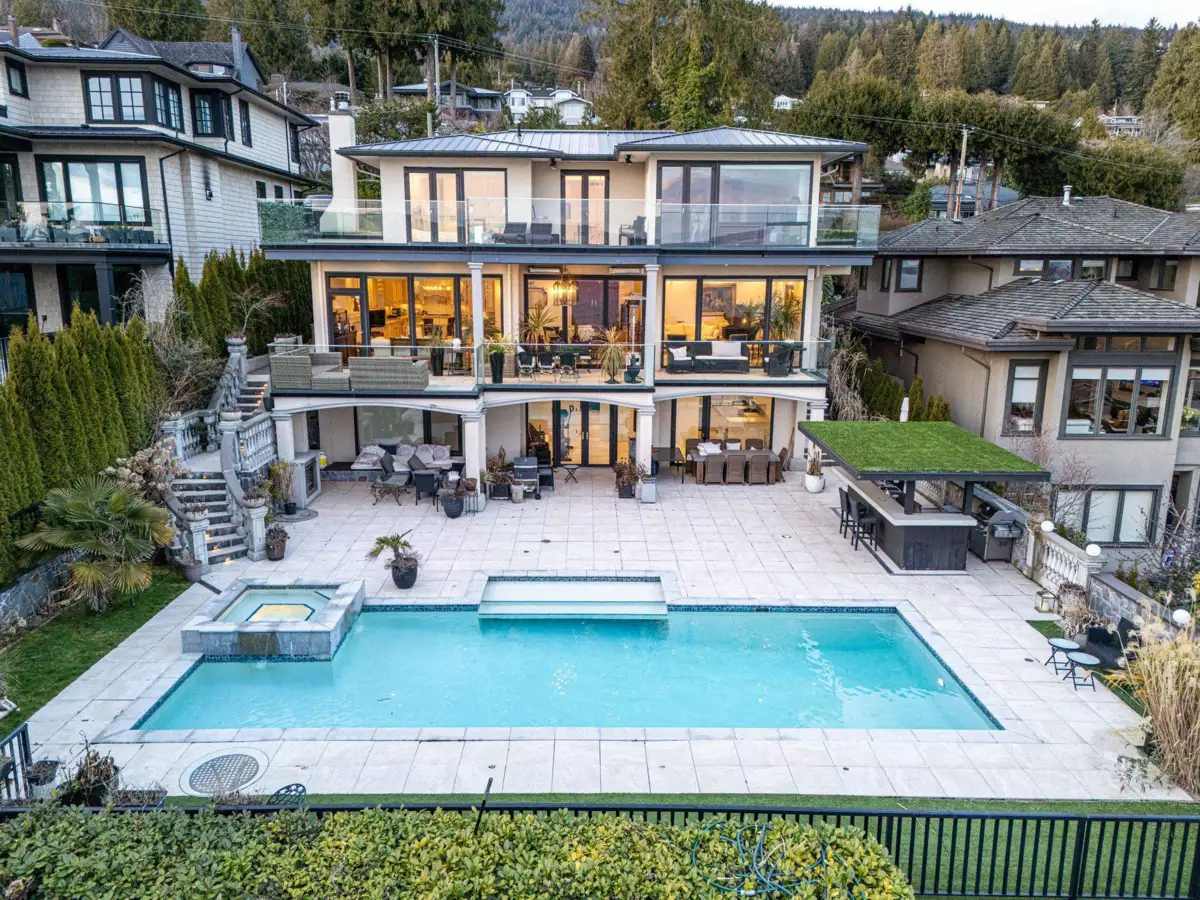 Pantry Photo of 2538 Ottawa Avenue, West Vancouver, BC