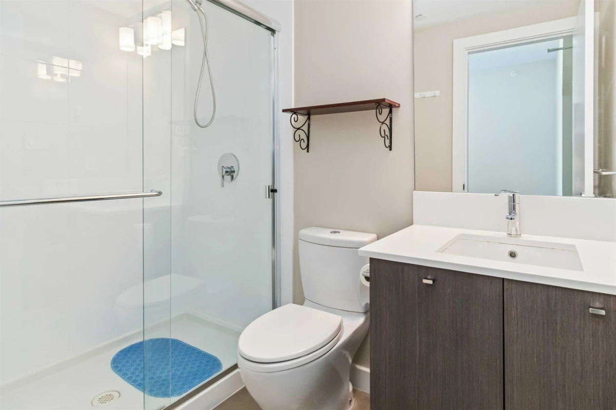 Primary Bathroom Photo of 1206 6951 Elmbridge Way, Richmond, BC