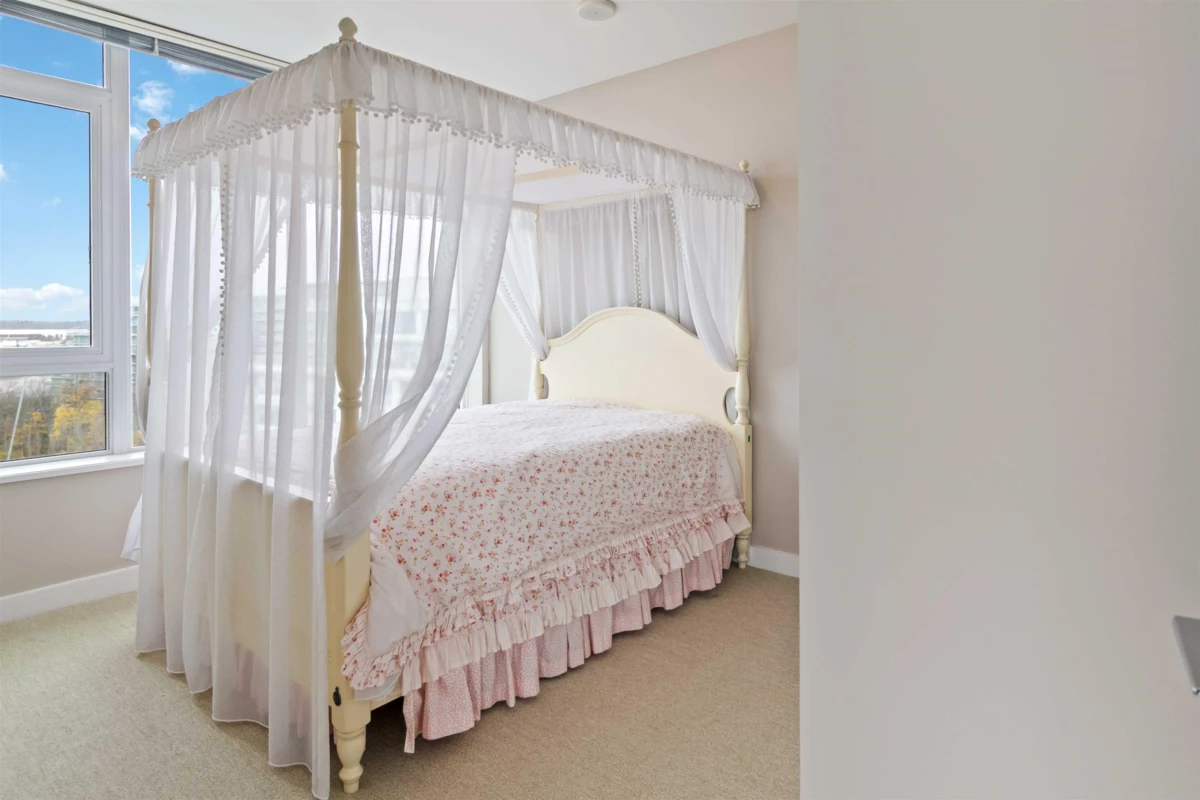 Walk-In Closet Photo of 1206 6951 Elmbridge Way, Richmond, BC