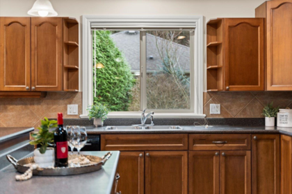 Guest Bathroom Photo of 166 46000 Thomas Road, Chilliwack, BC