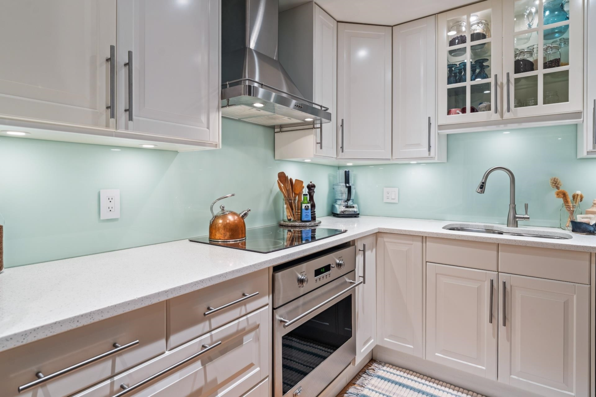 Dining Area Photo of 3 4725 Spearhead Drive, Whistler, BC
