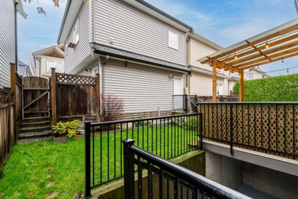 Garden / Landscaping Photo of 19079 67a Avenue, Surrey, BC