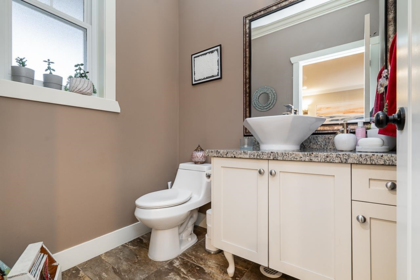 Kitchen Photo of 19079 67a Avenue, Surrey, BC