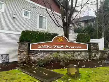 75 12110 75a Avenue, Surrey, BC, West Newton — 3 bed townhouse for sale