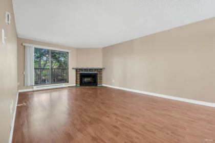 207 7291 Moffatt Road, Richmond, BC, Richmond — Apartment/Condo for sale