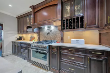 Kitchen Island Photo of 518 E 16th Street, North Vancouver, BC
