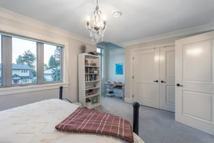 Mudroom Photo of 518 E 16th Street, North Vancouver, BC