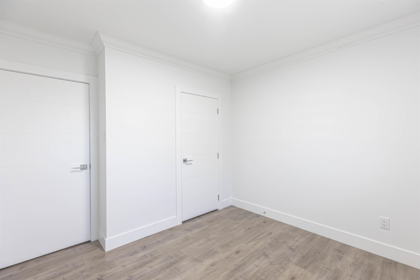 Kitchen Photo of 16373 15 Avenue, Surrey, BC