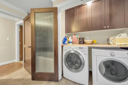 Mudroom Photo of 5807 Highfield Drive, Burnaby, BC