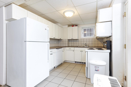 Mudroom Photo of 4557 W 14th Avenue, Vancouver, BC