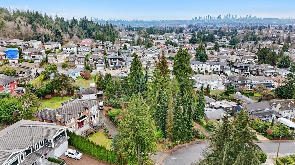Living Room Photo of 7258 Ridge Drive, Burnaby, BC