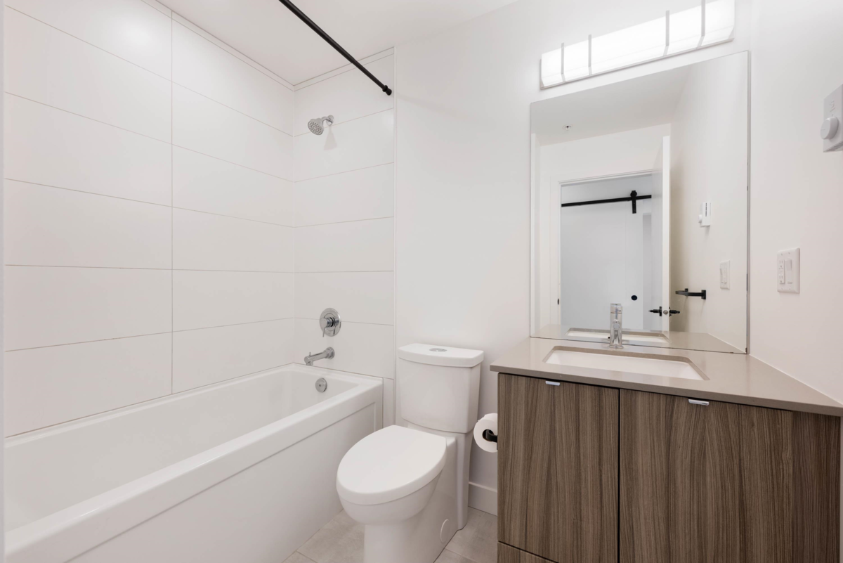 Basement Recreation Room Photo of 307 32828 Landeau Place, Abbotsford, BC