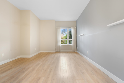 126 5800 Andrews Road, Richmond, BC, Richmond — Apartment/Condo for sale