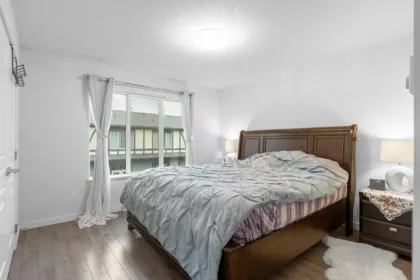 Walk-In Closet Photo of 31 10388 No. 2 Road, Richmond, BC