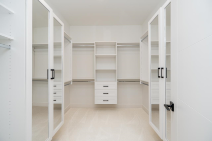 Walk-In Closet Photo of 19730 33a Avenue, Langley, BC
