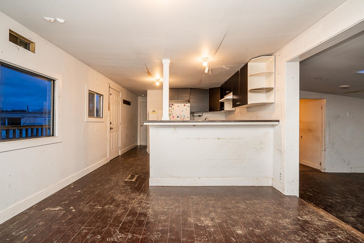 Family Room Photo of 54 26892 Fraser Highway, Langley, BC